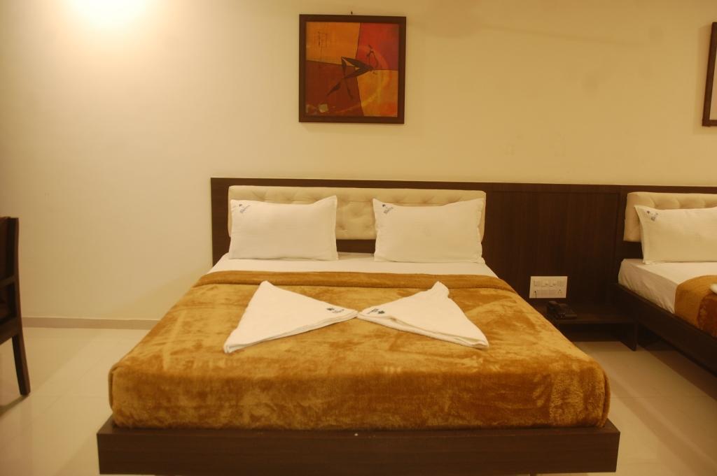 Hotel Swathi Hospet Buitenkant foto
