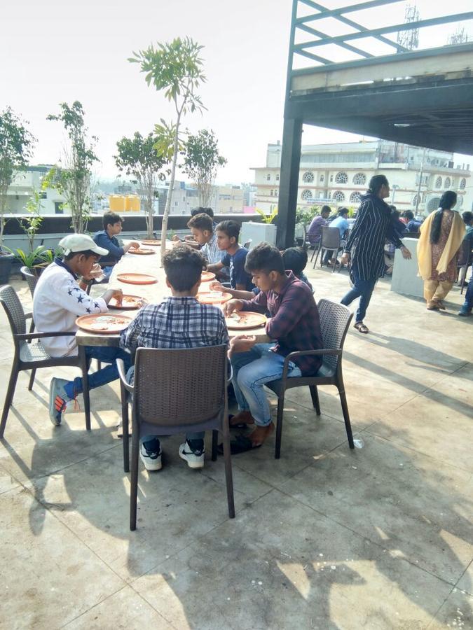 Hotel Swathi Hospet Buitenkant foto